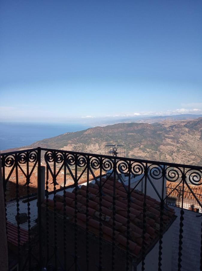 Aurusa - Casa Vacanze Pollina, Sicilia Autentica ภายนอก รูปภาพ