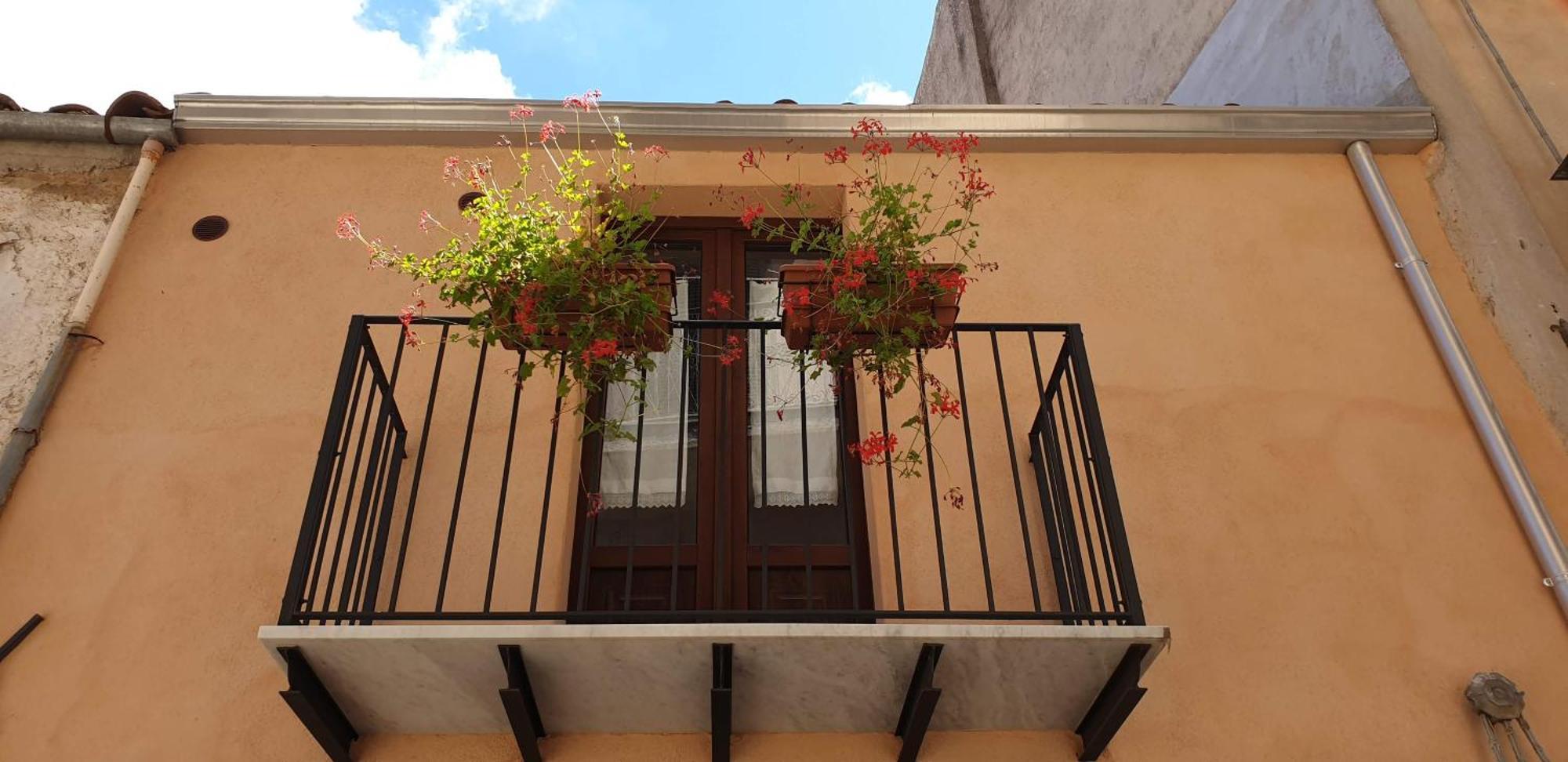 Aurusa - Casa Vacanze Pollina, Sicilia Autentica ภายนอก รูปภาพ