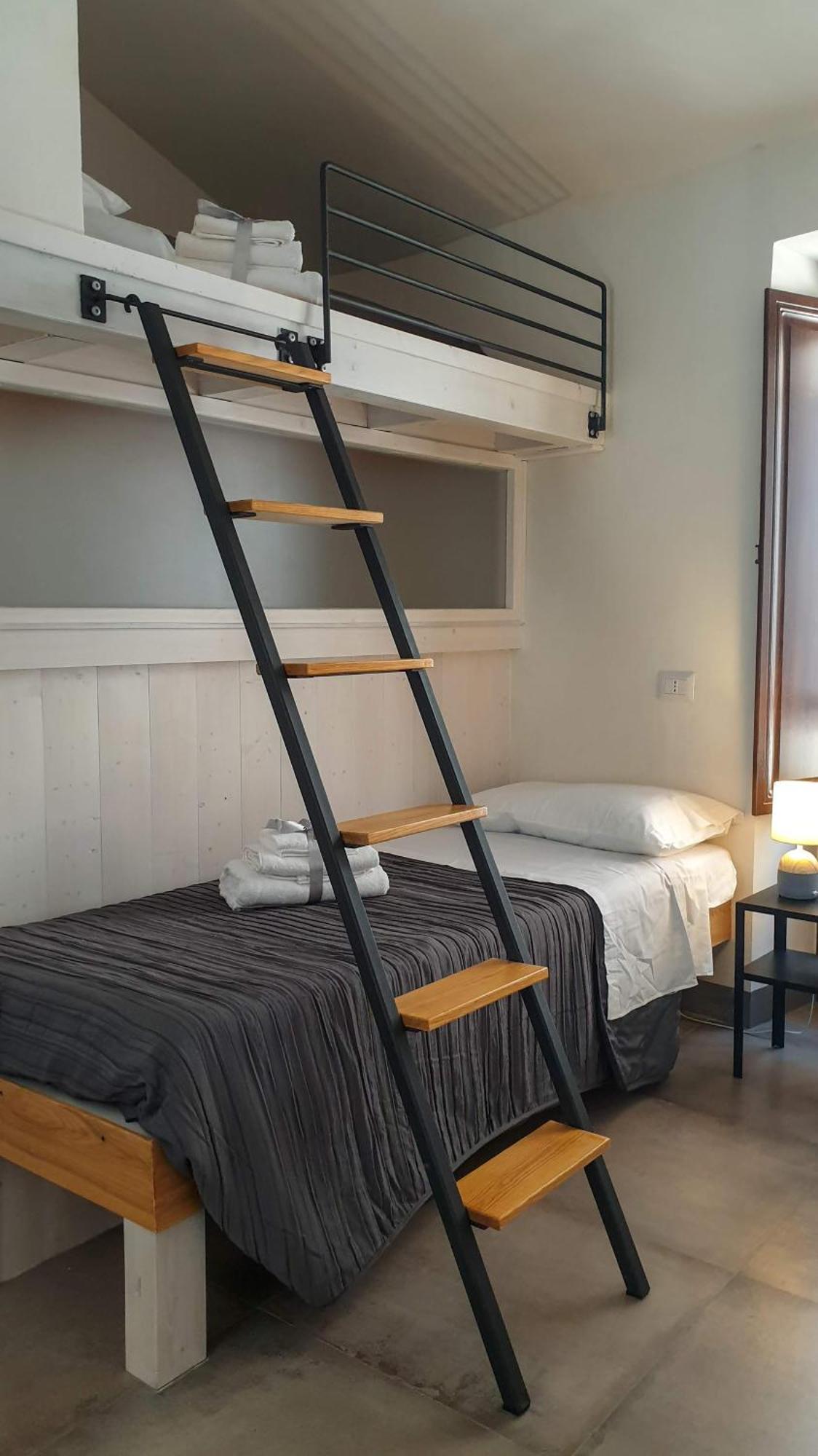 Aurusa - Casa Vacanze Pollina, Sicilia Autentica ภายนอก รูปภาพ
